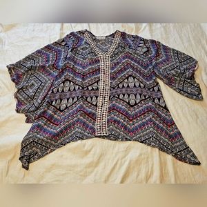 Cato sharkbite blouse size 18/20